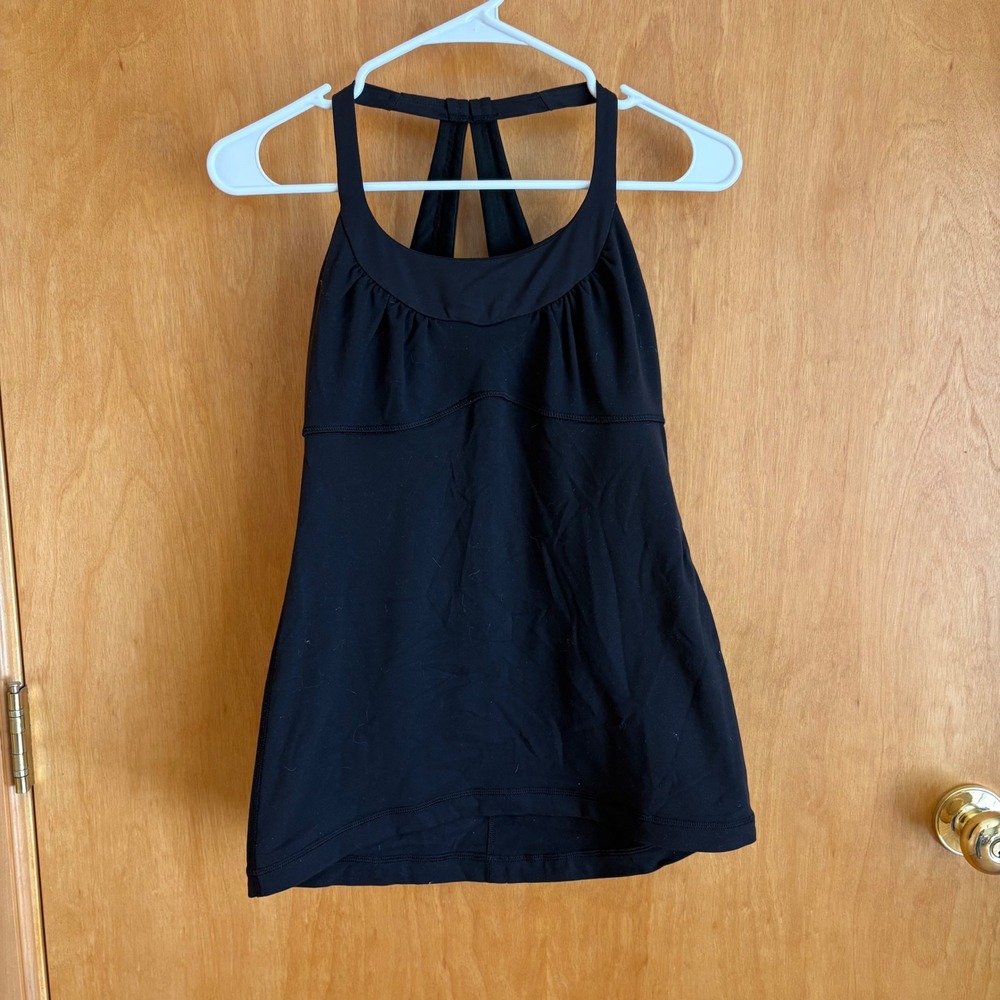 Lululemon Workout Cami Tank Top Women Size 6 Black Built-in Shelf Bra T-Back